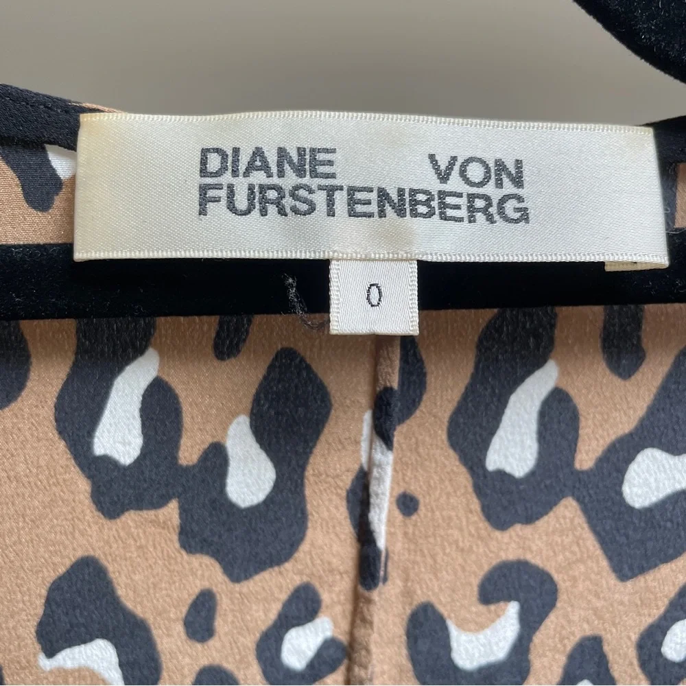 DVF DRESS - Picture 2 of 5